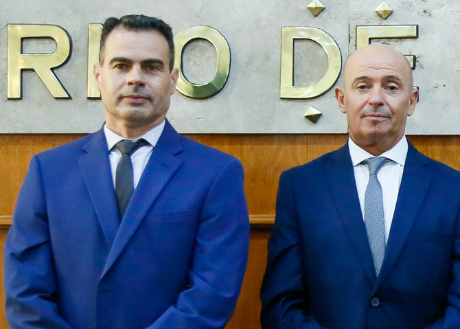 Baistrocchi apuntó contra el Tribunal de Cuentas: dijo que García Nieto y Flores “son perros caniche de Uñac” Baistrocchi apuntó contra el Tribunal de Cuentas: dijo que García Nieto y Flores “son perros caniche de Uñac”