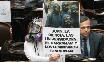 Con jubilados y discapacidad, la oposición pone a prueba a Milei