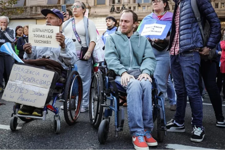 DCC050625-005F02-728x488