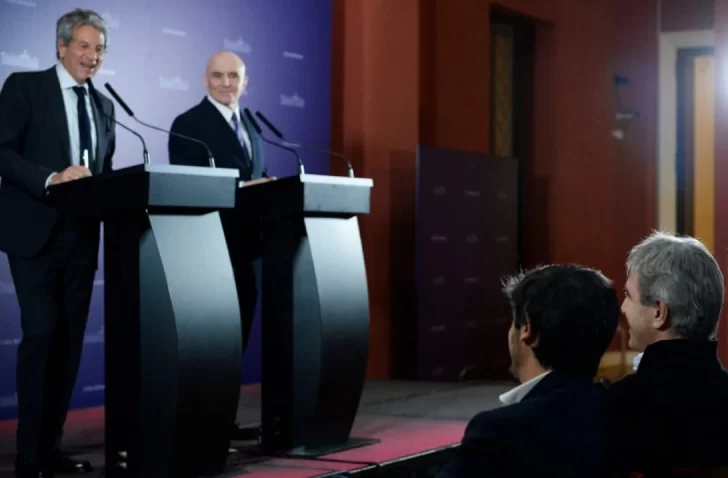 Llegan al Congreso los proyectos de ley para usar el ‘dólar colchón’