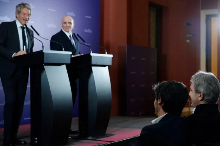 Llegan al Congreso los proyectos de ley para usar el ‘dólar colchón’