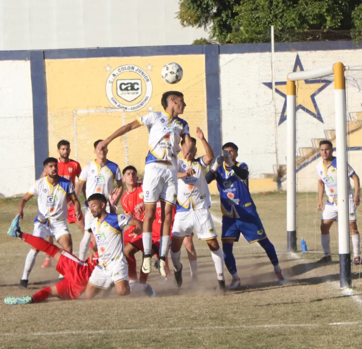 Colón hizo su negocio