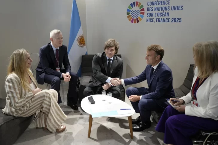 A Macron le interesa el plan nuclear y la minería