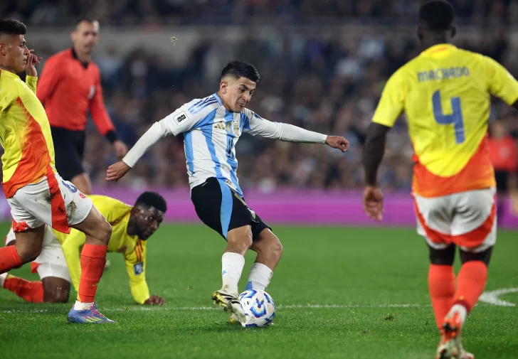 DCC110625-022F03-728x505