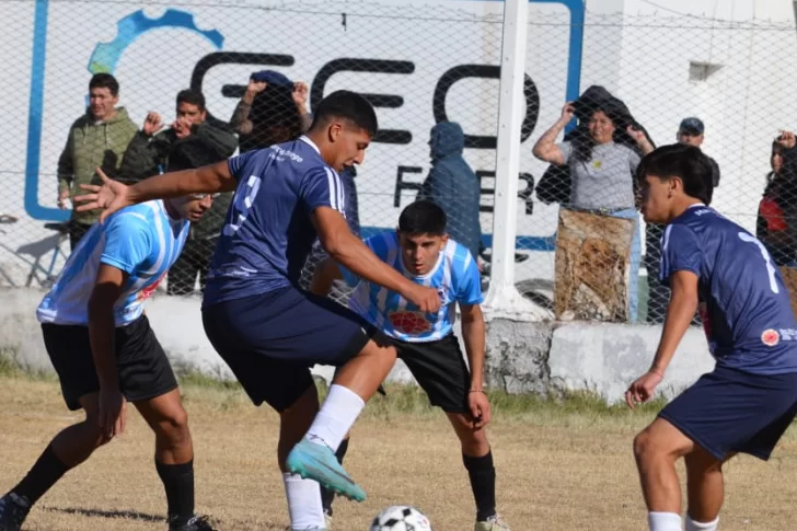 Cuatro juegos por la fecha de Copa País