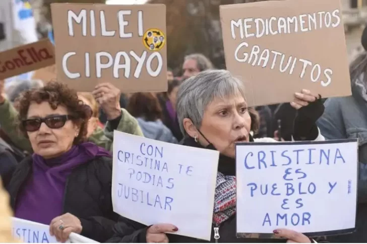 La bronca por Cristina unió la marcha con múltiples reclamos
