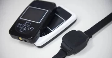 DCC180625-005F02-728x381