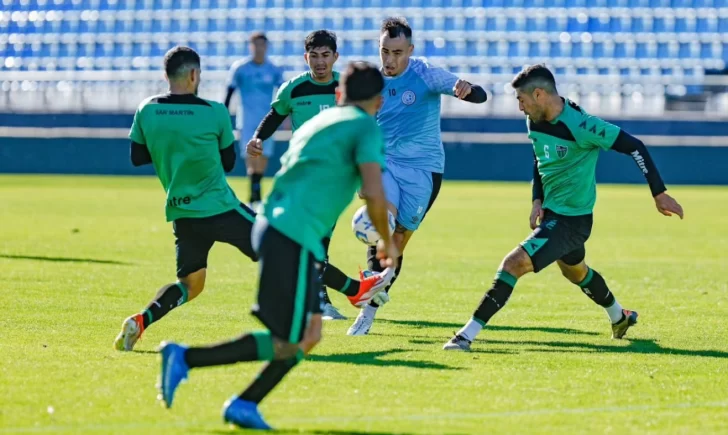 San Martín probó con derrotas ante Belgrano