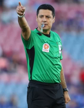 Los jueces para Boca y River