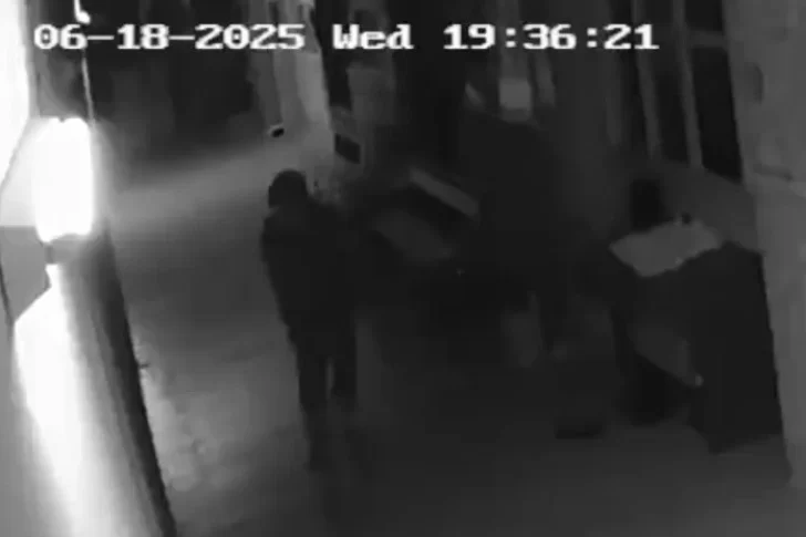 Aprovechó que el cura daba misa para robar en edificio parroquial