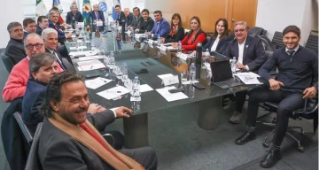 Gobernadores salen a la caza de fondos a través de una ley