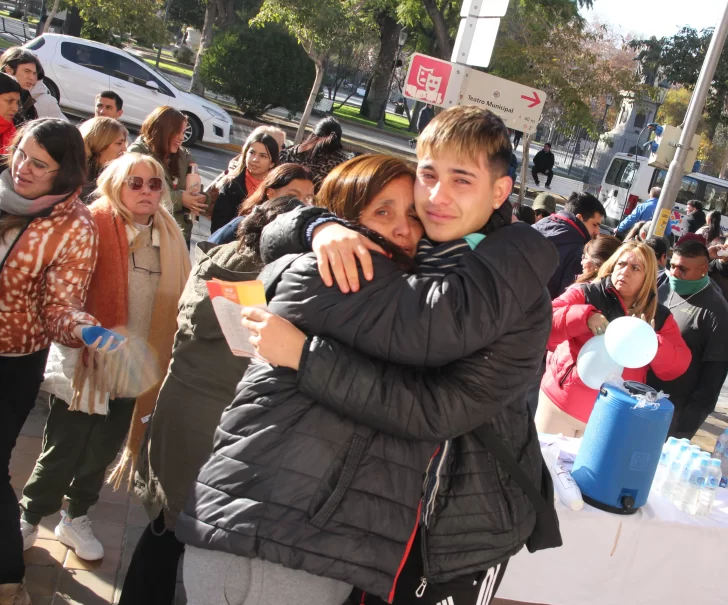 DCC270625-003F07-728x605