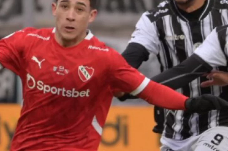 Independiente avanzó gracias a Alvaro Angulo