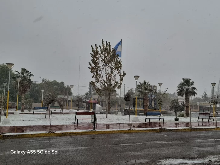 Los-berros-plaza-nieve-728x546