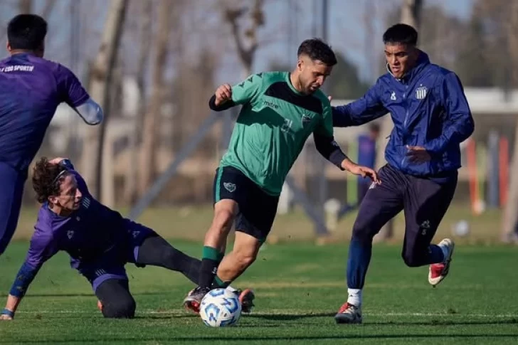 Empate y triunfo amistosos