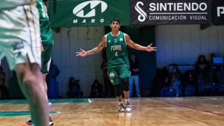 ¿El mejor tiro de la historia?: el video del triple de aro a aro en la Liga Nacional de Básquet sobre la hora