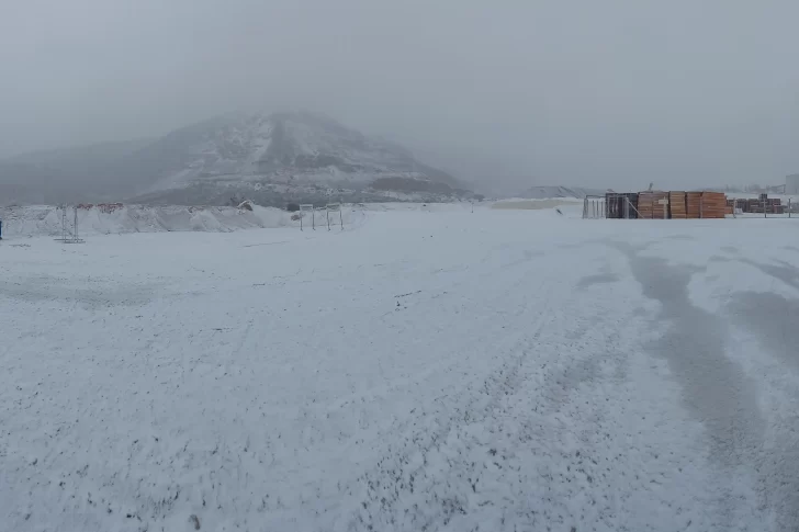 Nevó en San Juan: postales de un domingo helado