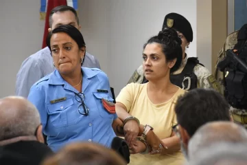 Muerte de bebés en Córdoba: prisión perpetua para la enfermera Brenda Agüero Muerte de bebés en Córdoba: prisión perpetua para la enfermera Brenda Agüero