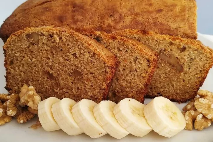 Cómo preparar budín de banana y avena: receta rápida, fácil y saludable