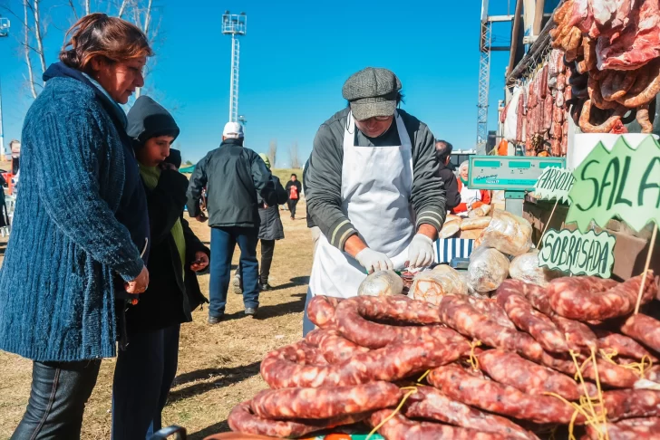 Rawson se prepara para otra edición de la Fiesta Provincial del Carneo Español Rawson se prepara para otra edición de la Fiesta Provincial del Carneo Español