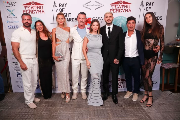 china-awards-2-728x485 china-awards-2-728x485