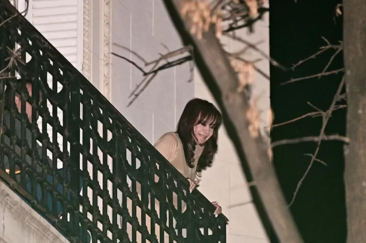 Casación analizará el arresto domiciliario y la tobillera electrónica de Cristina Kirchner