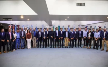 Gobernadores esperan para este lunes una respuesta de Casa Rosada a sus reclamos financieros Gobernadores esperan para este lunes una respuesta de Casa Rosada a sus reclamos financieros