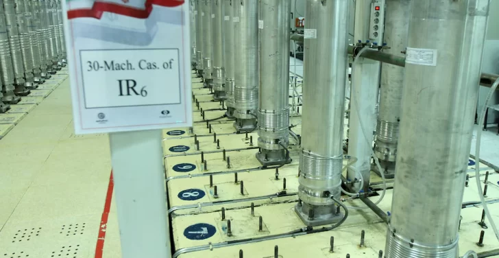 Desde la ONU confirman que Irán está cerca de conseguir el material para construir entre seis y ocho armas atómicas Desde la ONU confirman que Irán está cerca de conseguir el material para construir entre seis y ocho armas atómicas