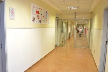 Una alumna sanjuanina sufrió serias quemaduras luego de que explotara el volcán de su maqueta Una alumna sanjuanina sufrió serias quemaduras luego de que explotara el volcán de su maqueta