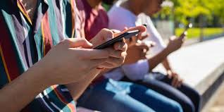 Conocé cómo detectar y poner bajo control la adicción al celular Conocé cómo detectar y poner bajo control la adicción al celular