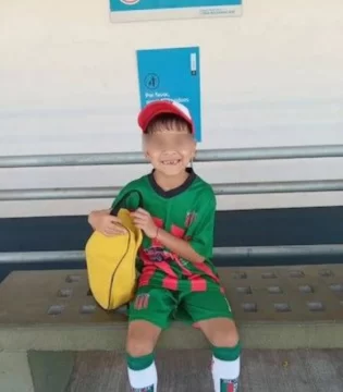 Murió Thiago, el nene de 7 años baleado por un policía que se resistió a un robo en La Matanza Murió Thiago, el nene de 7 años baleado por un policía que se resistió a un robo en La Matanza