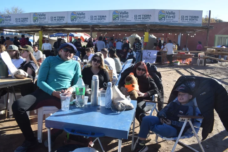 519262961_1166563798831908_58356357923423308_n-728x485