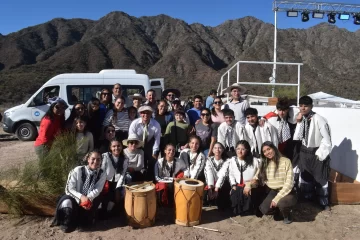 519932094_1166554898832798_3280264950903482533_n-728x485