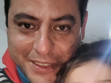 Hallan muerto en San Juan a un conocido periodista de rock: había ido a cubrir La Vela Puerca Hallan muerto en San Juan a un conocido periodista de rock: había ido a cubrir La Vela Puerca