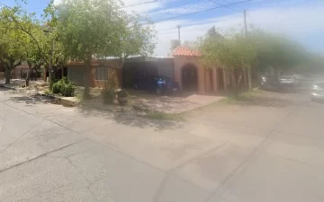 Fuerte choque en Capital: un joven quedó internado en grave estado Fuerte choque en Capital: un joven quedó internado en grave estado