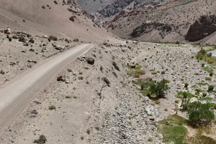 Promueven un nuevo paso comercial a Chile y quieren que lo financien privados