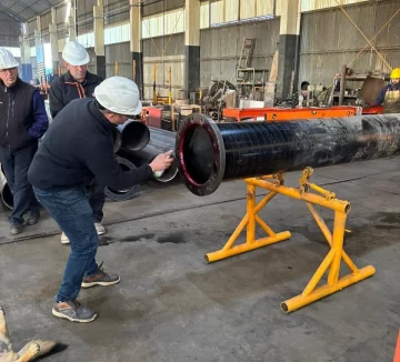 DCC060725-003F02-728x659