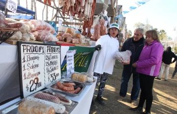 DCC060725-004F07-728x469