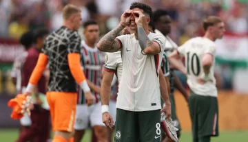 DCC090725-022F05-728x418