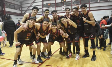 Urquiza gritó por triplicado