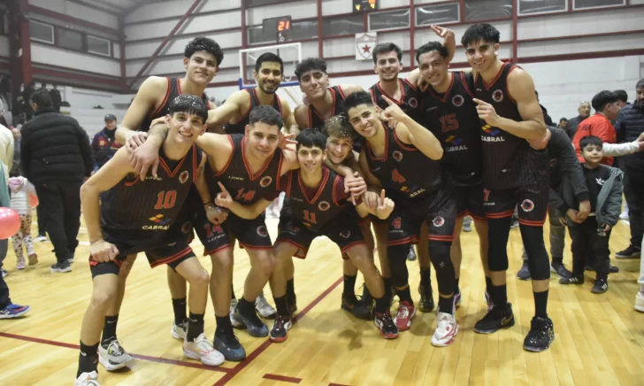 Urquiza gritó por triplicado