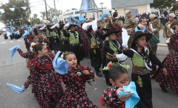 DCC100725-002F07-728x444