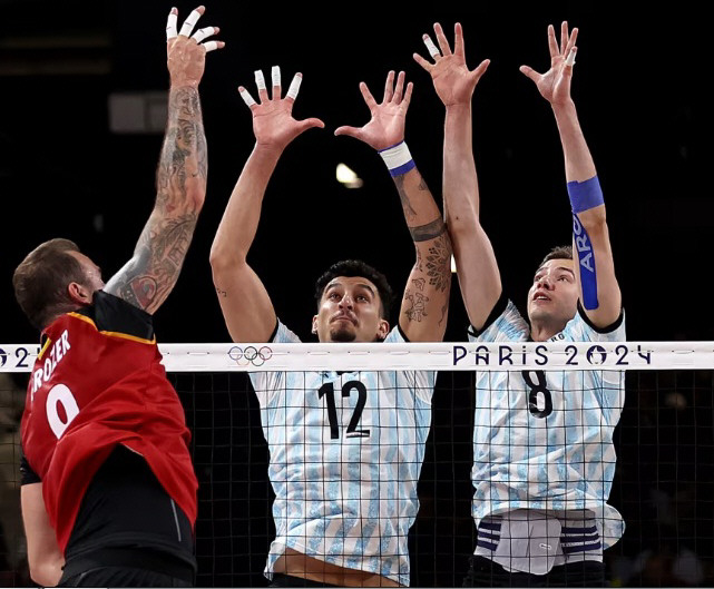 Argentina debuta con el puntero