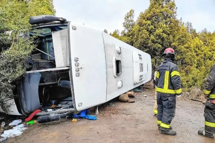 Dramático vuelco de un micro: 5 heridos graves