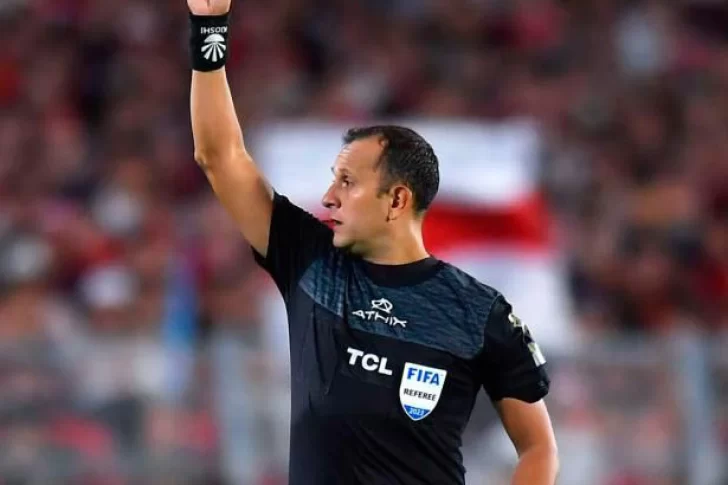 Dario Herrera dirige contra Riestra