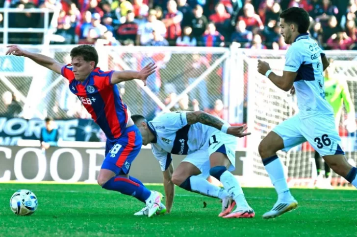 San Lorenzo y Gimnasia se repartieron miserias