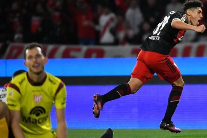 River goleó y gustó en Córdoba