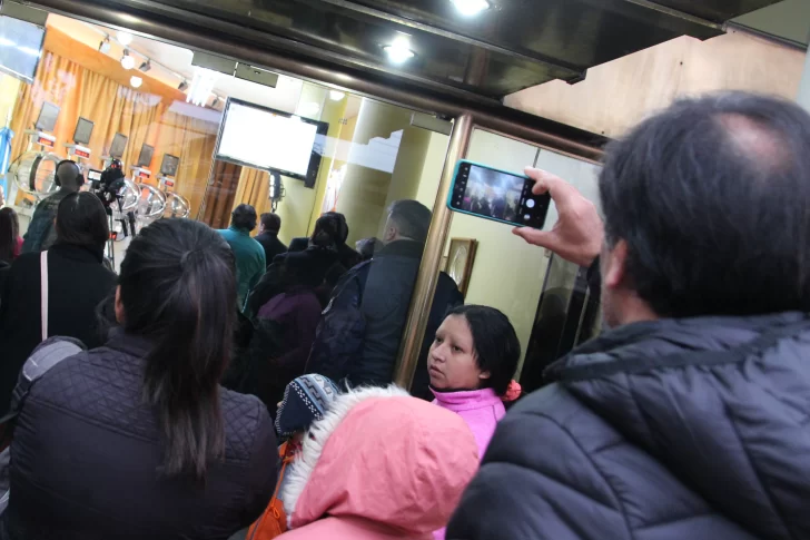 En el sorteo que preadjudicó 219 casas participó la mitad del padrón del IPV