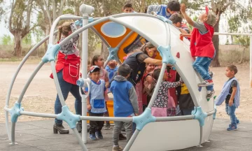 DCC240725-003F02-728x436