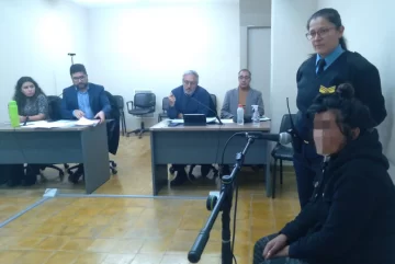 Polémica por una sospechosa de abusar de un niño: ¿inimputable o comprende todo?